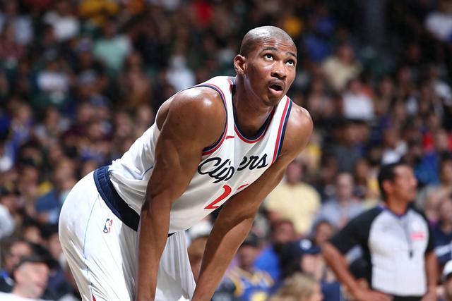 徐杰17分广东逆转青岛 王哲林20+10上海胜广州