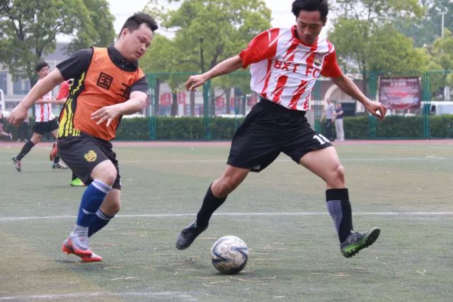 路易斯-迪亚斯未来不明朗，巴黎及巴萨有意引进他